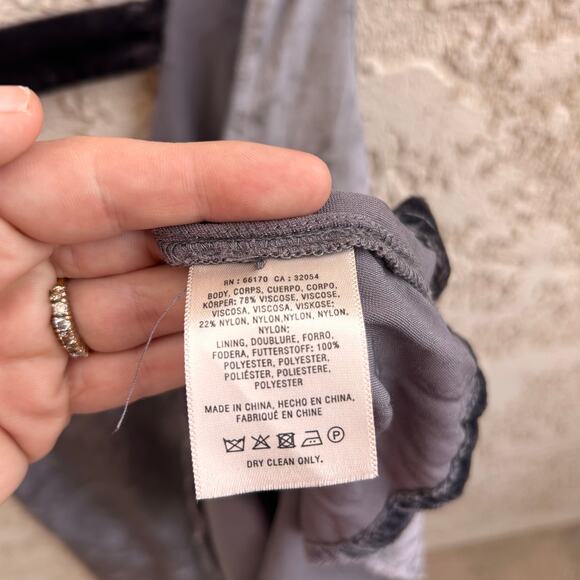 Maeve Anthropologie Velvet Jumpsuit Size XS - Picture 7 of 12